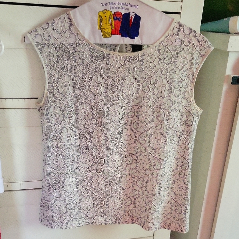 Sleeveless Lace Top
